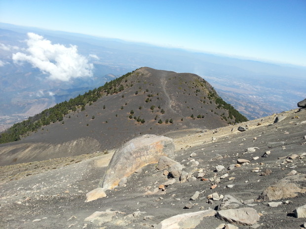 im33 - volcan de acatenango