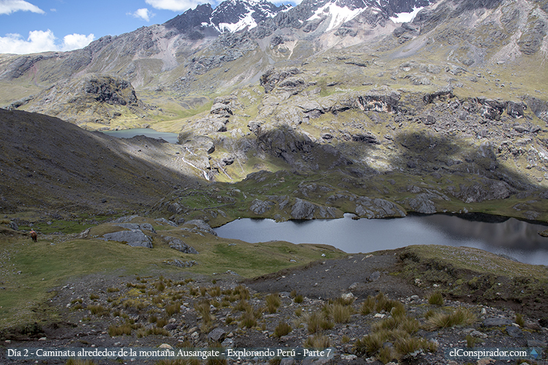 Laguna Laikacocha (lado derecho).